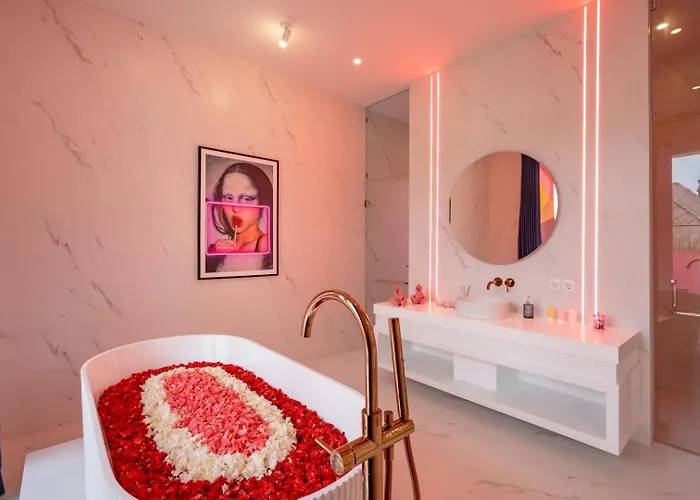 Ferienhaus Pink Paradise Canggu