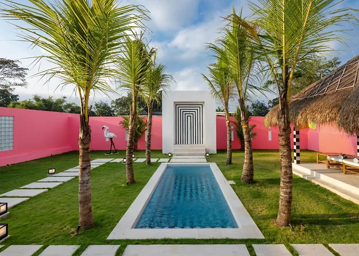 Pink Paradise Canggu Ferienhaus *