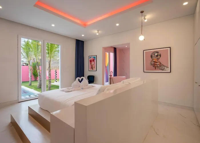 Pink Paradise Canggu Ferienhaus Tanah Lot
